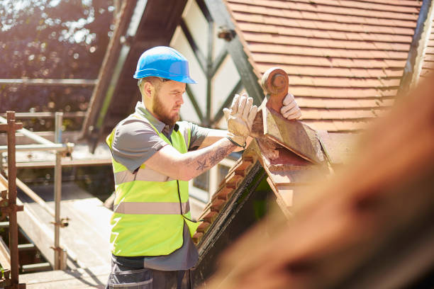 Best Flat Roof Repair Services  in Creola, AL